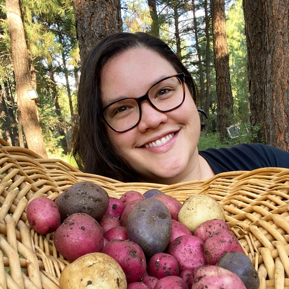 Meet your Posher, Tina